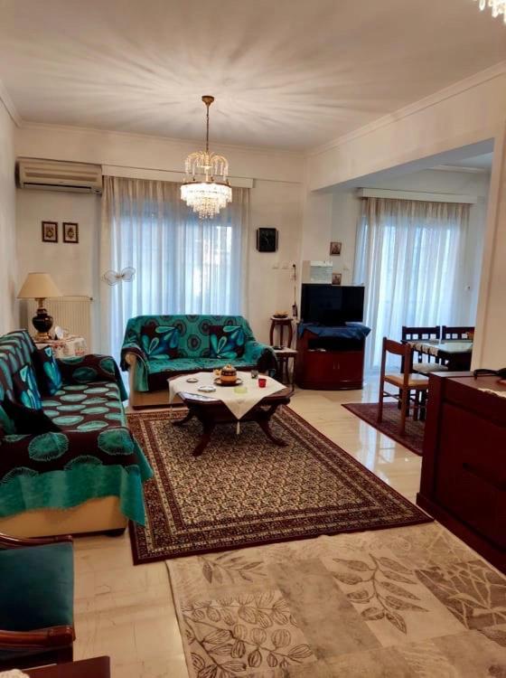 Marys House , Lovely 2-Bedroom Apartment Thessaloníki Eksteriør billede